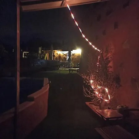 Casa De Abuelos فيلافلور