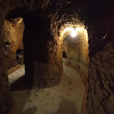 Casa De Abuelos بيت للعطل